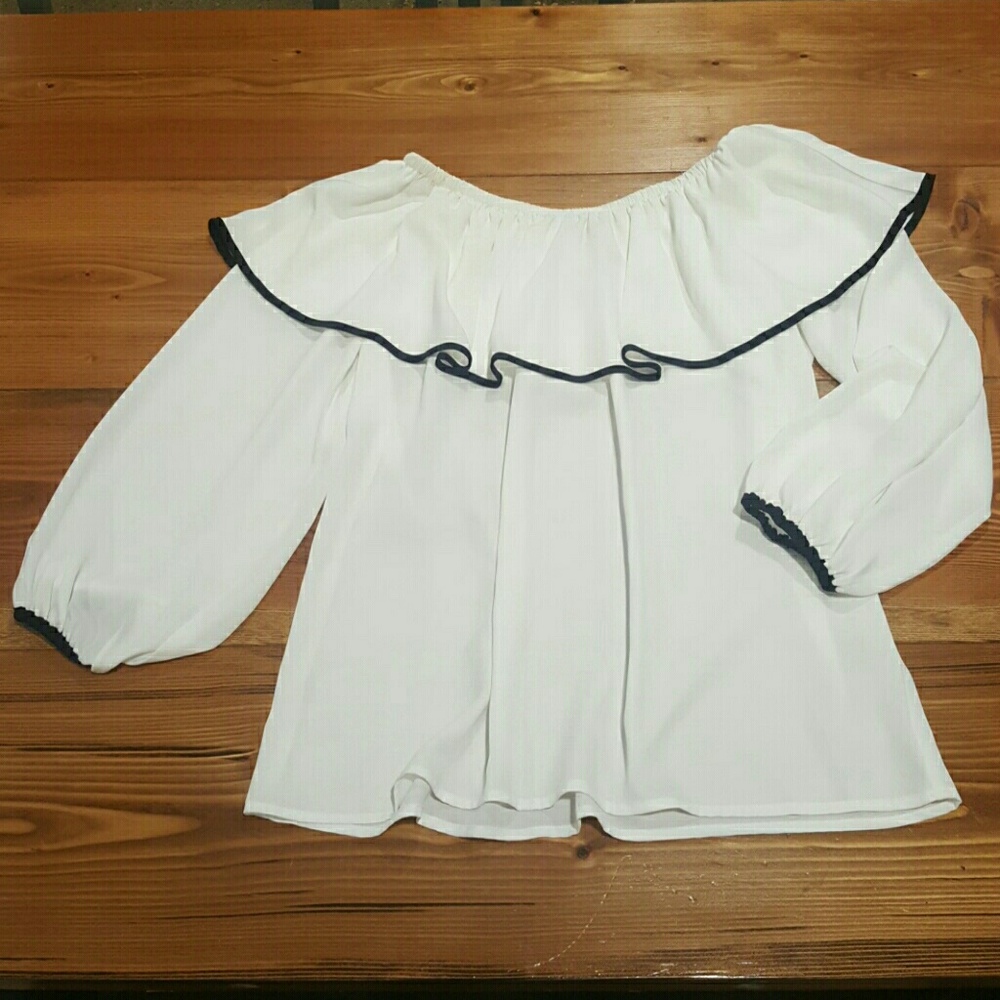 Vince Camuto Blouse - Picture 3 of 5